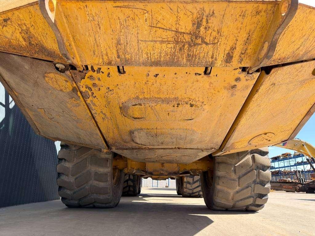 Caterpillar 730C2 Photo 13
