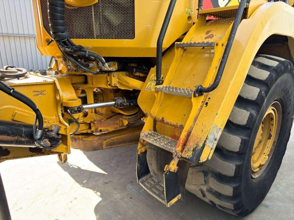 Caterpillar 730C2 Photo 16