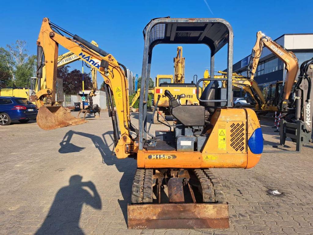 Hanix H15 B2 Photo 4