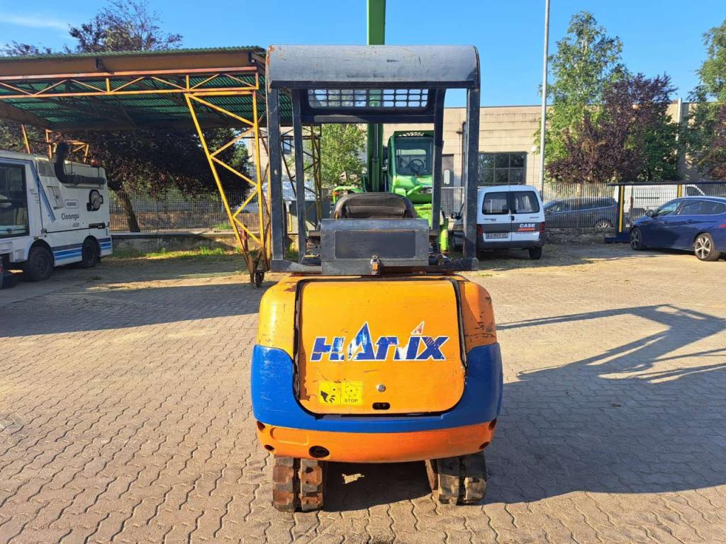 Hanix H15 B2 Photo 5