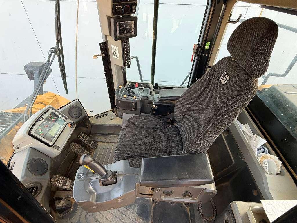 Caterpillar 972M - German Machine / TOP Condition! Photo 8