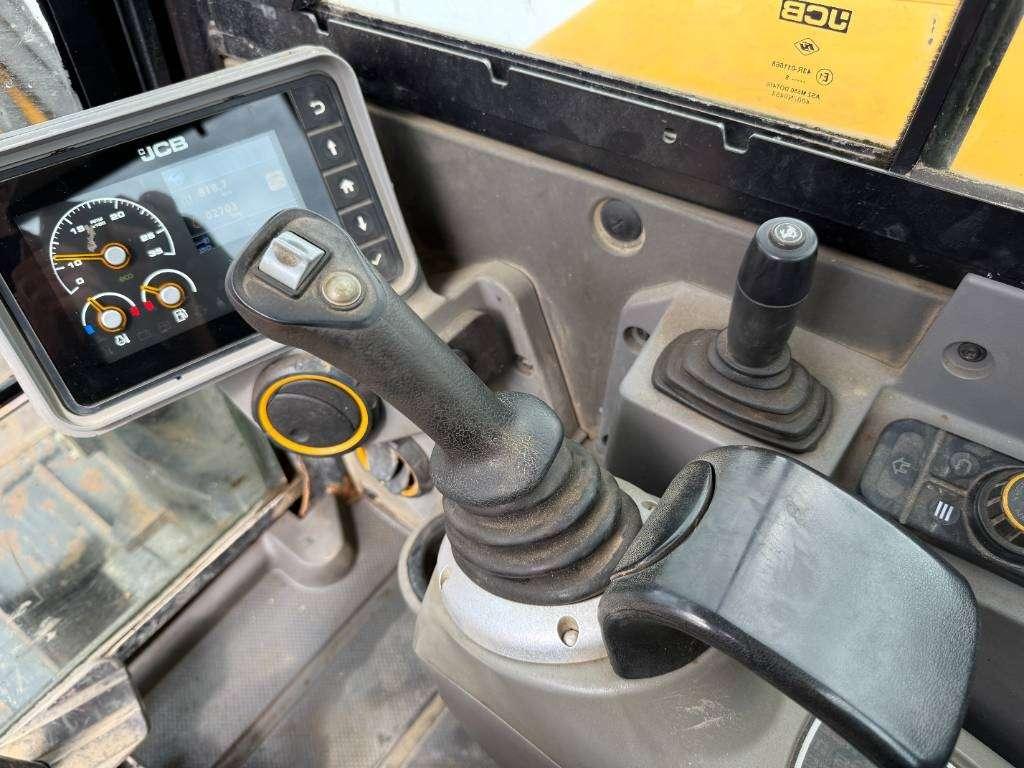 JCB 48Z-1 - Hammer Lines / Quick Coupler Photo 10