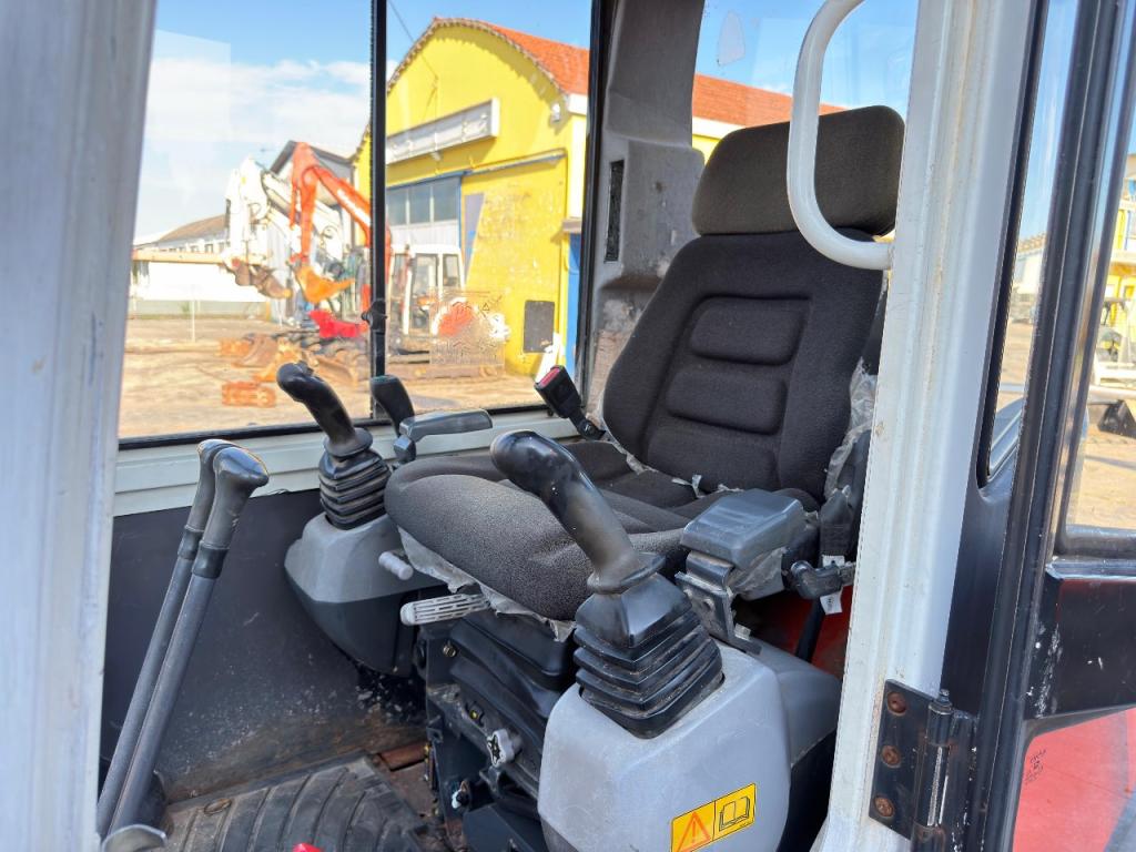 Kubota U50-3a Photo 6