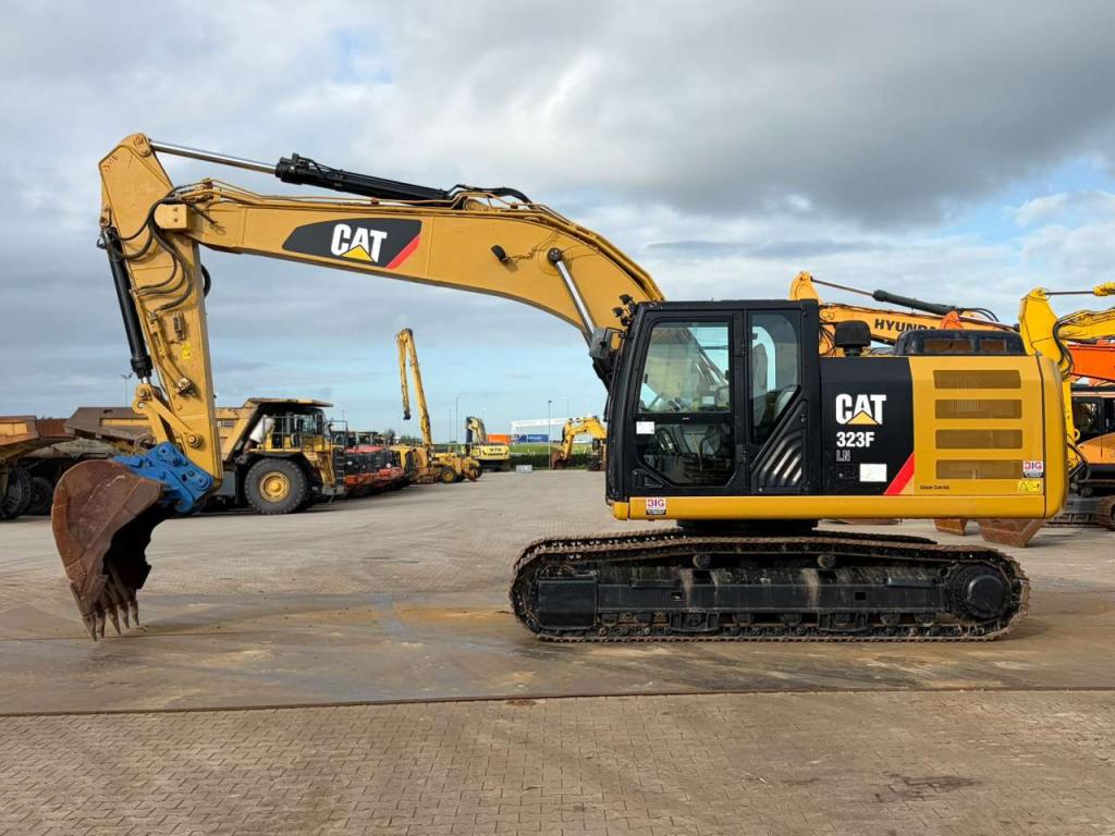 Caterpillar 323FLN Photo 1
