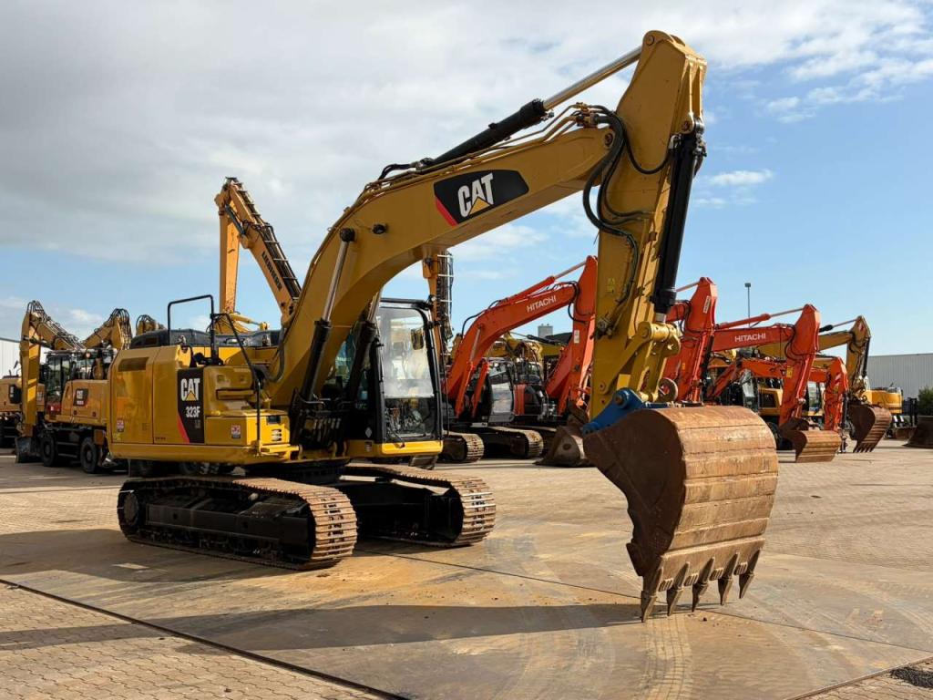Caterpillar 323FLN Photo 7