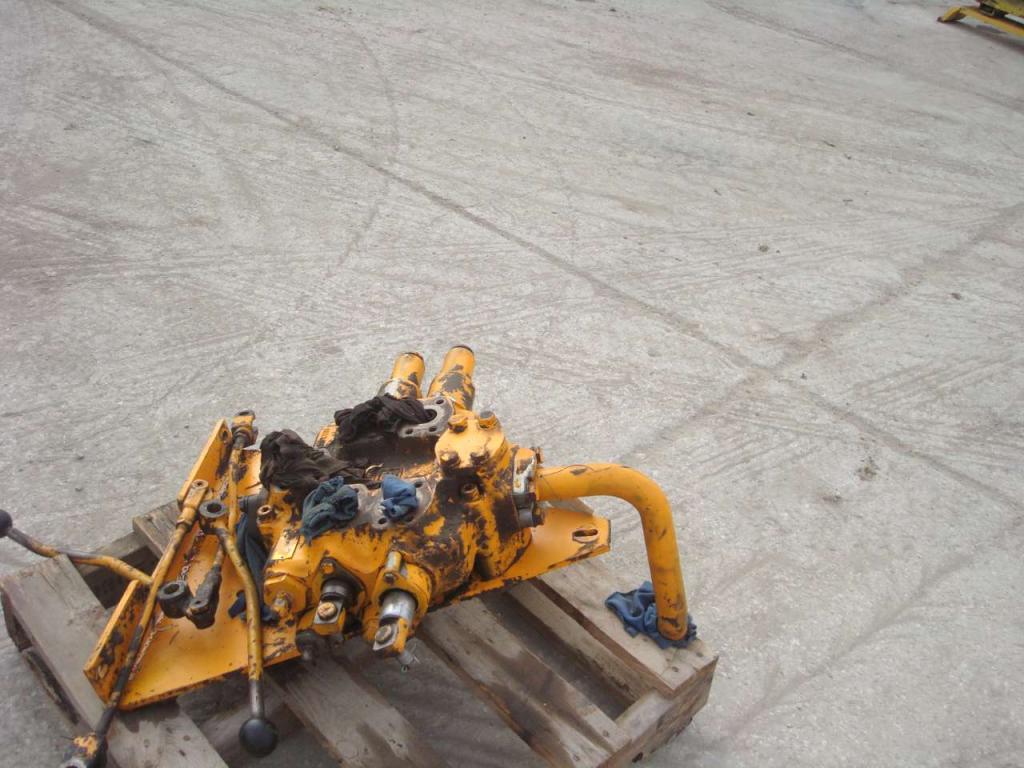Hydraulic distributor for Fiat Allis 645B Photo 3