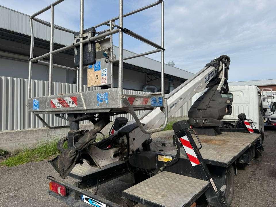 Oil&Steel Scorpion 18.12 Photo 3