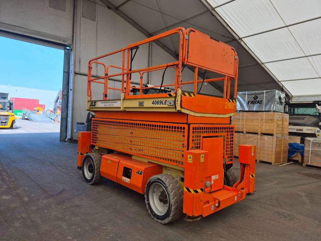 JLG 4096 LE (Multiple units available) Photo 4