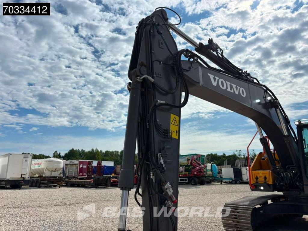 Volvo EC220 E L Photo 11