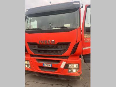 Iveco AT440S48 T sold by Palcon di Palma Gianni
