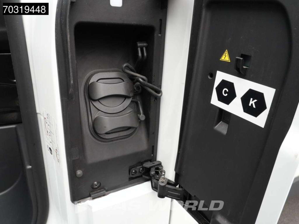 Maxus eDeliver 7 Elektrisch 77kWh 450km WLTP L2H1 Snelladen LED ACC Camera CarPlay Stoelverwarming Parkee Photo 12