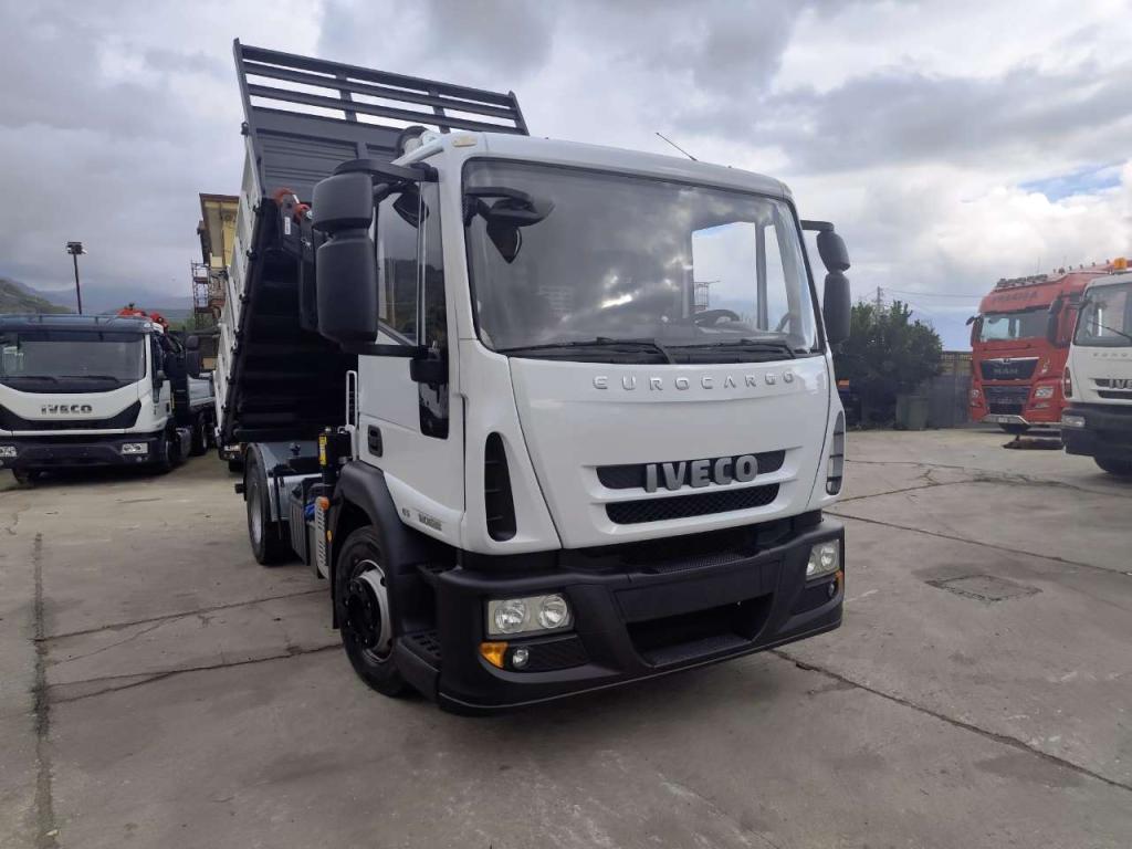 Iveco EUROCARGO 120E28P Photo 30