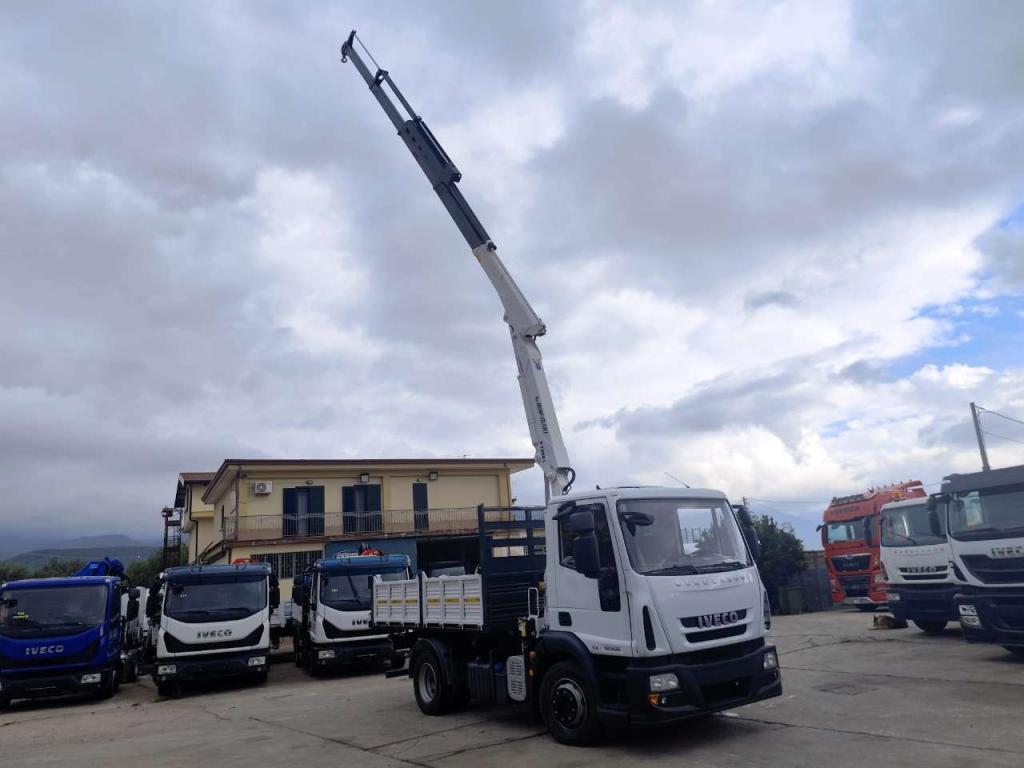 Iveco EUROCARGO 120E28P Photo 5
