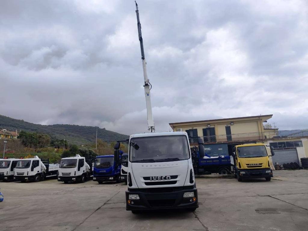 Iveco EUROCARGO 120E28P Photo 7