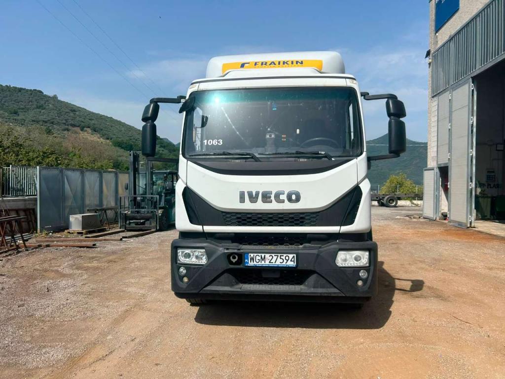 Iveco EUROCARGO 180-250 Photo 2