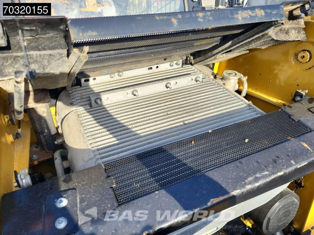 Caterpillar 226 D3 Photo 21