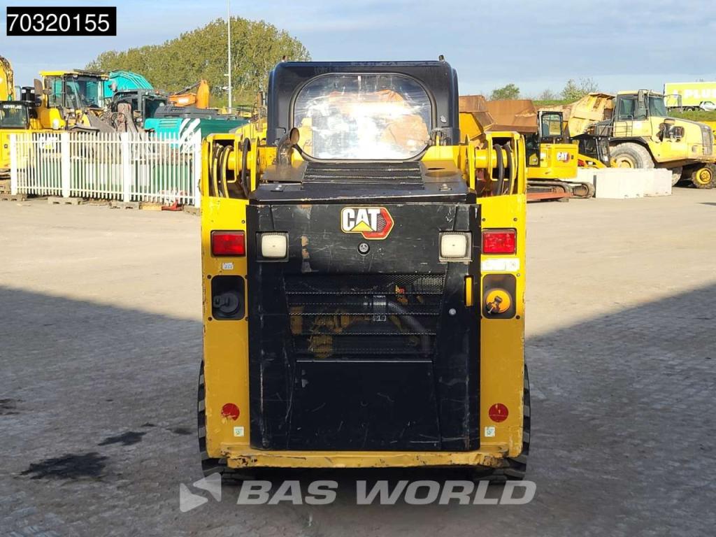 Caterpillar 226 D3 Photo 6