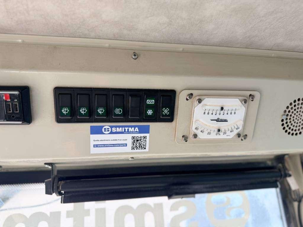 Wirtgen WR2400 Photo 5