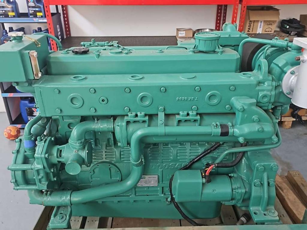 Doosan L126TIM Photo 4