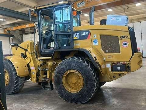 Caterpillar 938M Photo 2