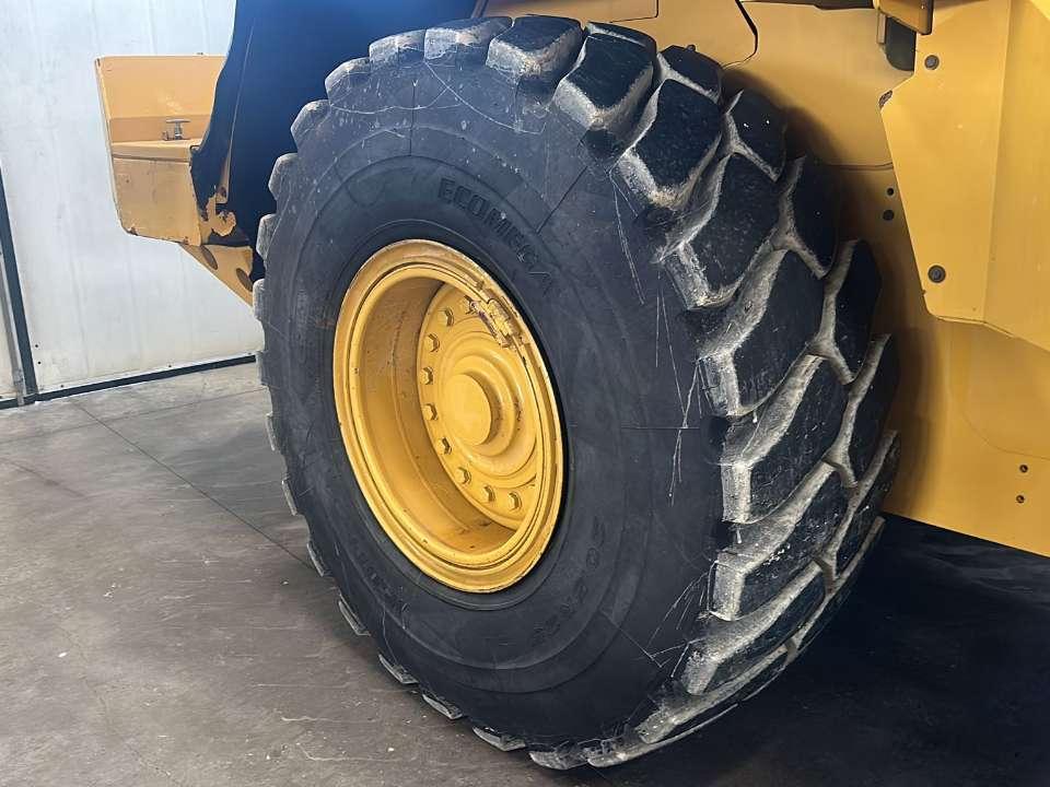 Caterpillar 938M Photo 9