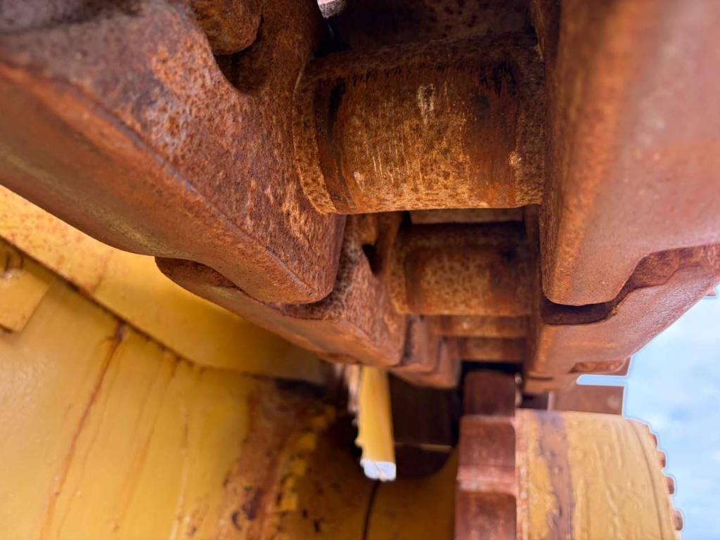 Caterpillar D8R Photo 15