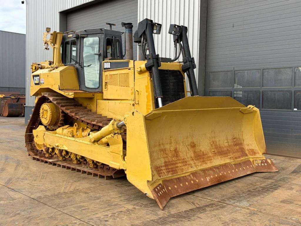Caterpillar D8R Photo 8
