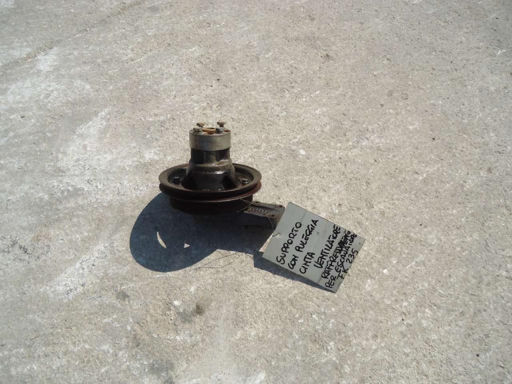 Pulley for Fiat Kobelco 235 Photo 3