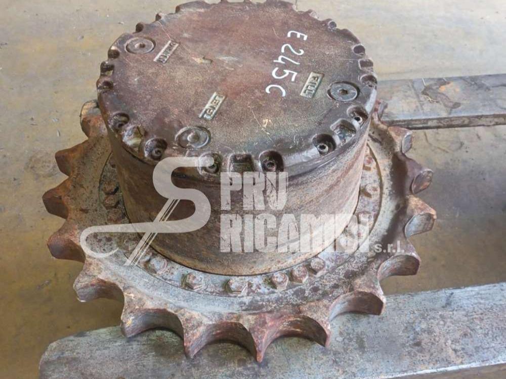 Traction drive for New Holland E 245 C Photo 1