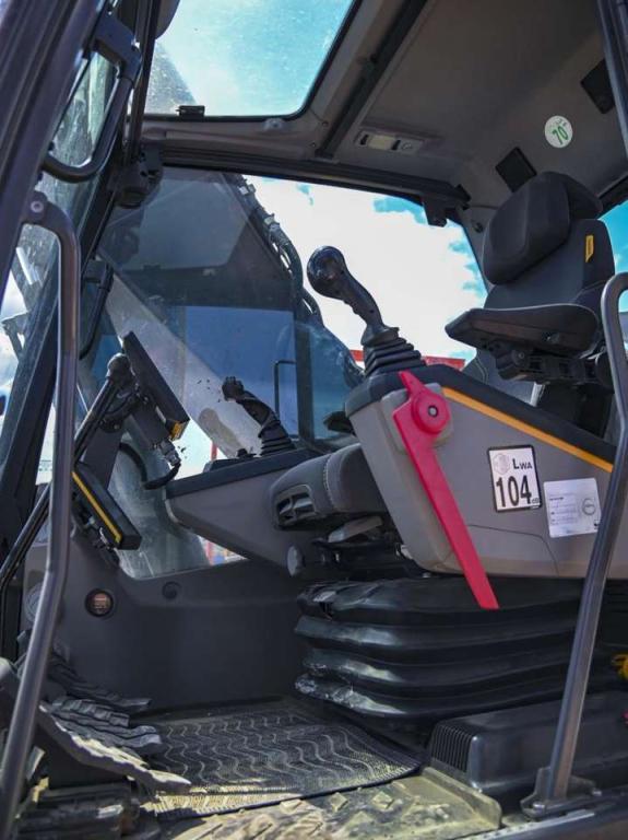 Volvo EC250ENL Photo 26