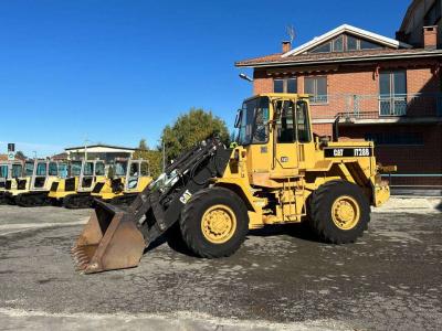 Caterpillar IT28B sold by Massucco T. Srl