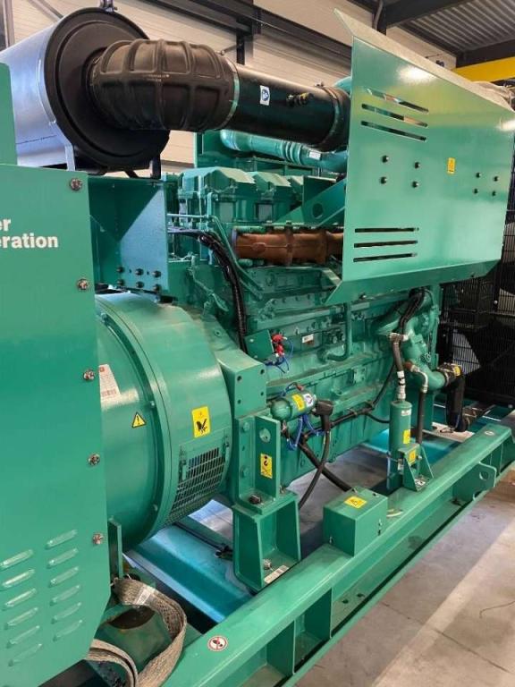 Cummins C900D5 - 900 kVA Surplus Genset - DPX-18527-O Photo 13
