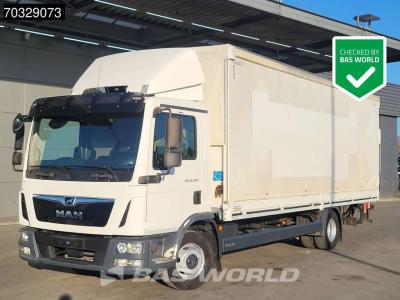 Man TGL 12.220 4X2 12tons curtainsides 1000kg Ladebordwand Automatic Euro 6 sold by BAS World B.V.