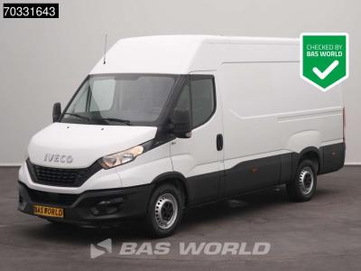 Iveco Daily 35S14 L2H2 Airco Cruise 3500kg trekgewicht 3520L A/C Cruise control sold by BAS World B.V.