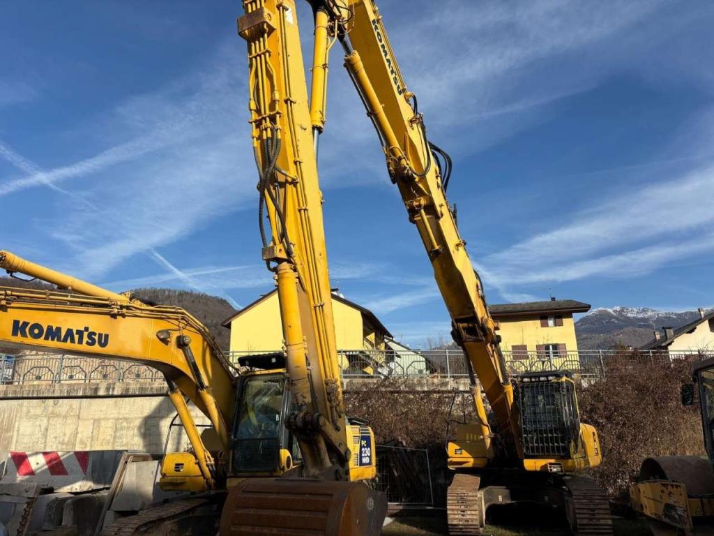Komatsu PC 350 NLC Photo 7