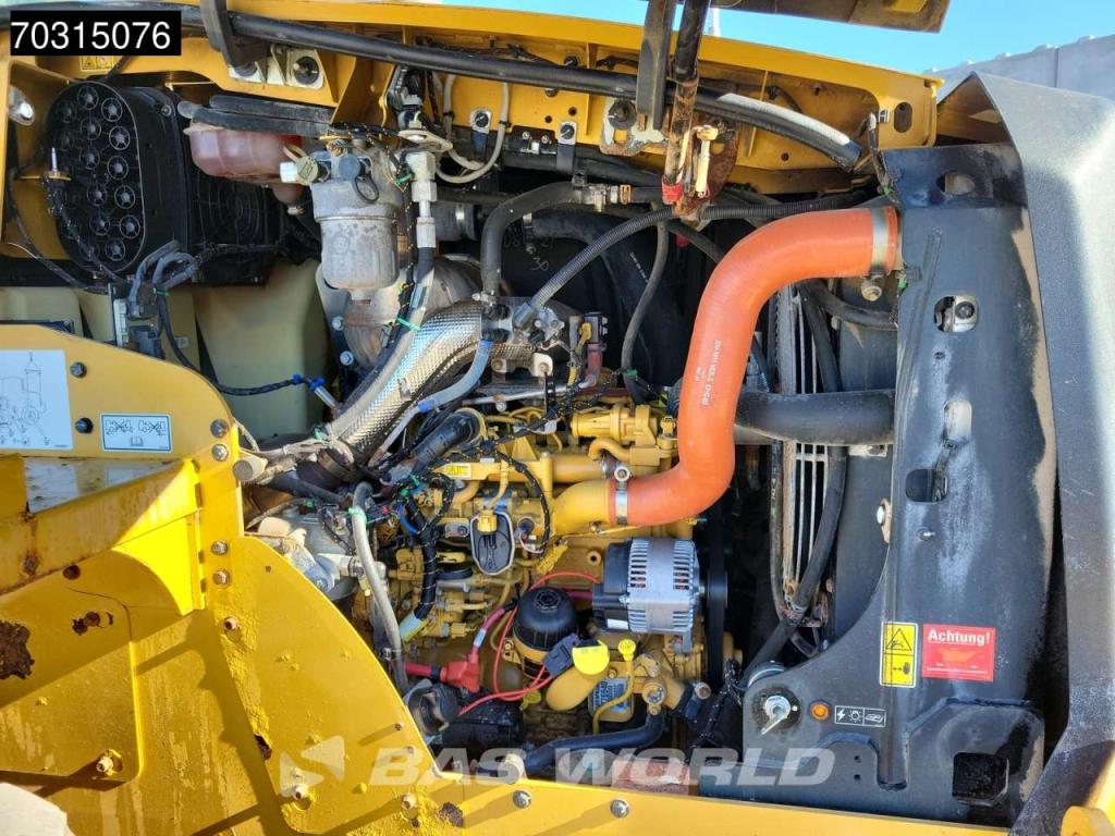 Caterpillar 920 Photo 17