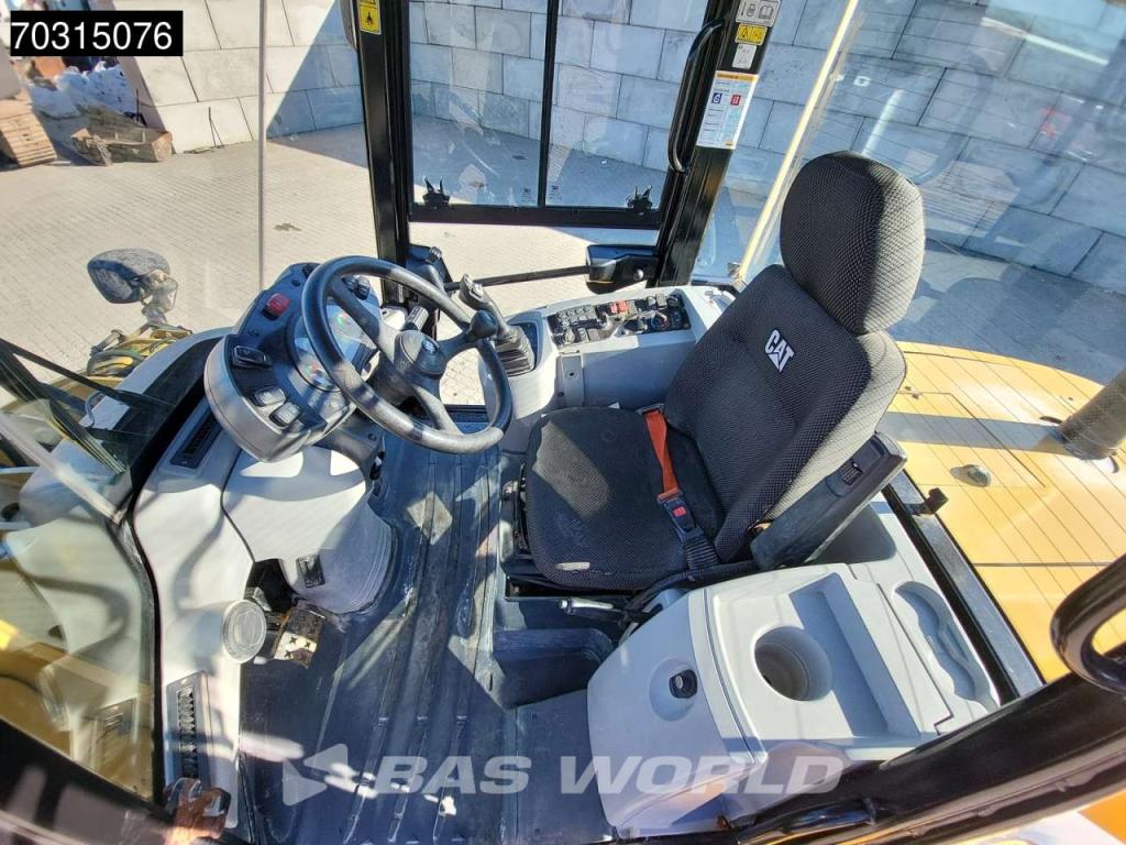 Caterpillar 920 Photo 30