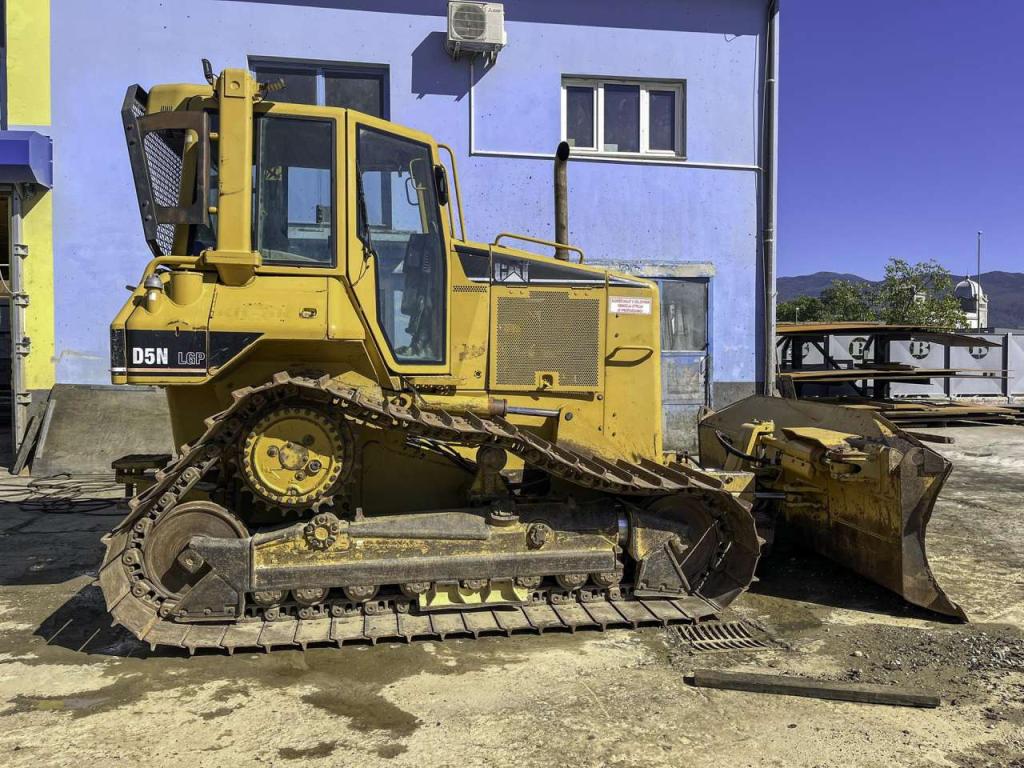 Caterpillar D5N LGP Photo 8