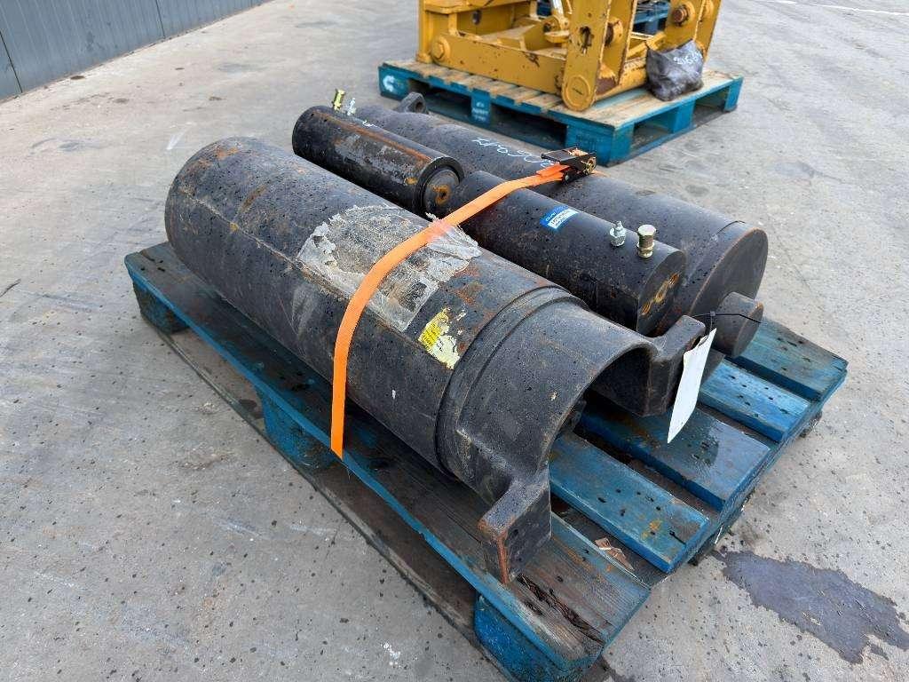 Undercarriage for Caterpillar 2x Pieces 336 / 340 / 345 Tension Device / Spanner Photo 3