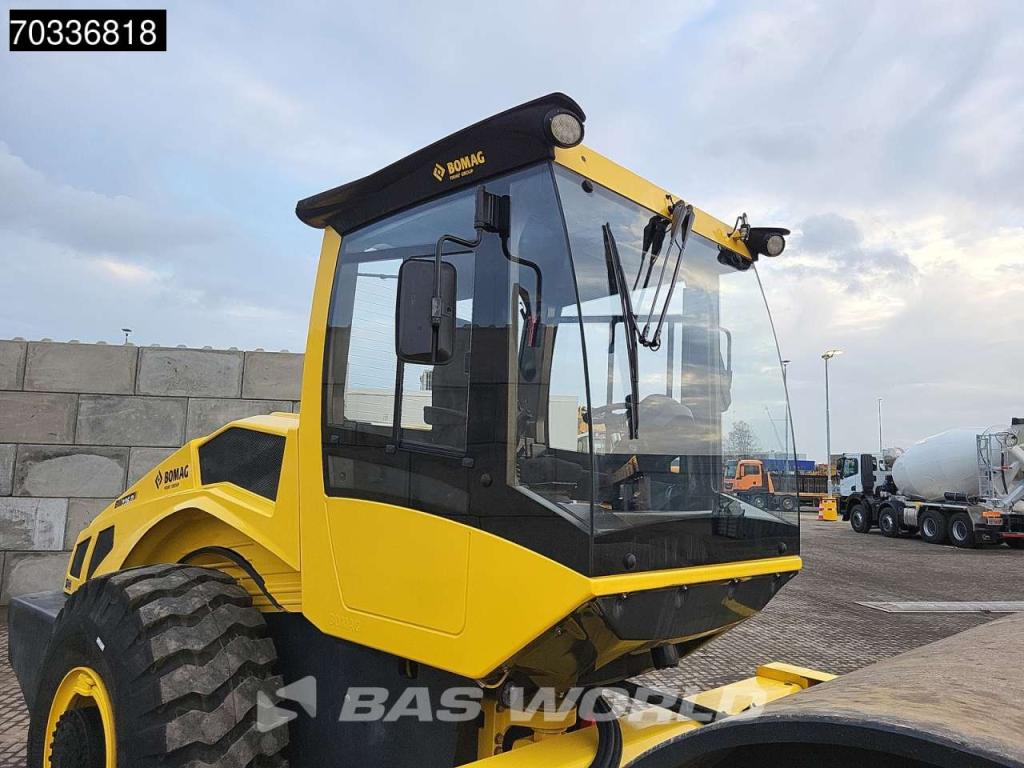 Bomag BW226 D-5 CL Cummins Engine Photo 7