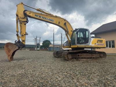 New Holland E265 sold by Omeco Spa
