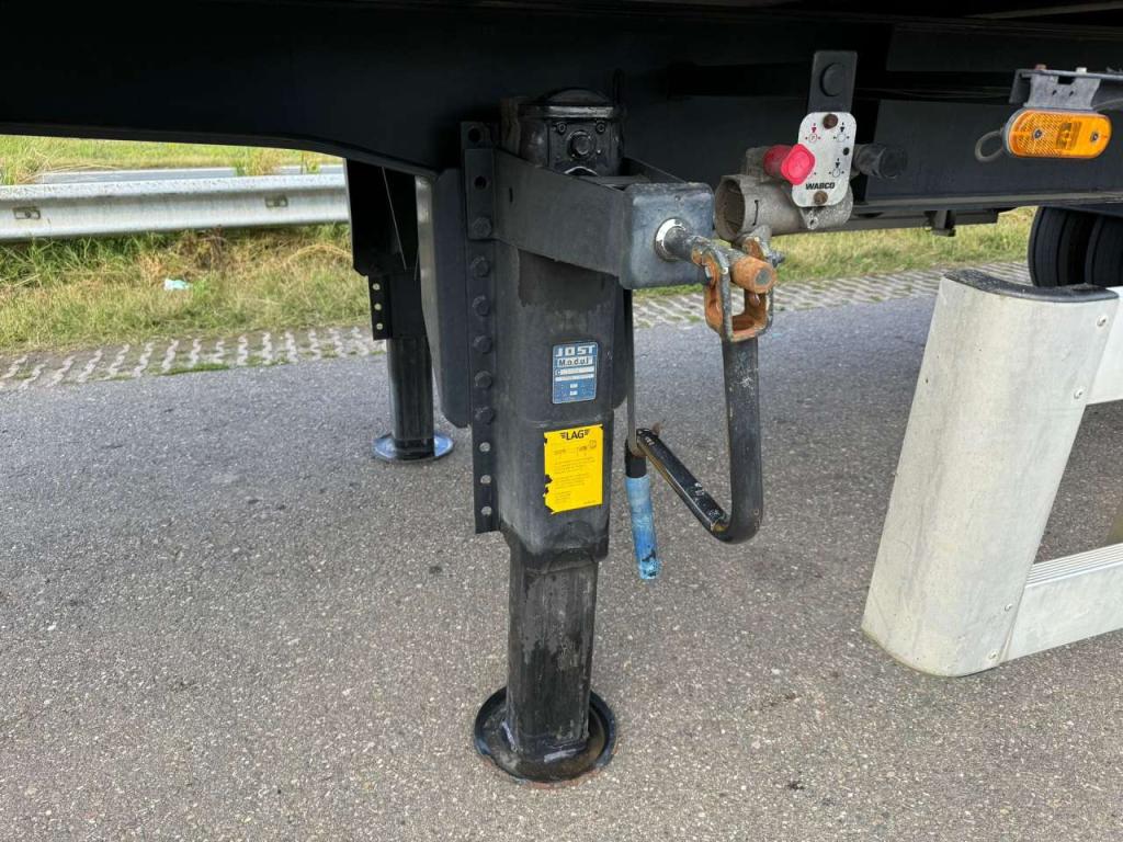 Olympian GEP165 150kVA Generator set on trailer Photo 17