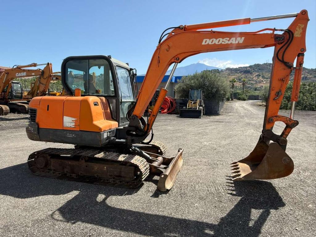 Doosan DX55 Photo 2
