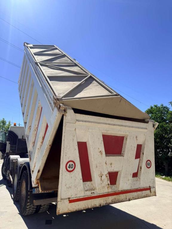 Volvo FM 12 440 Photo 14