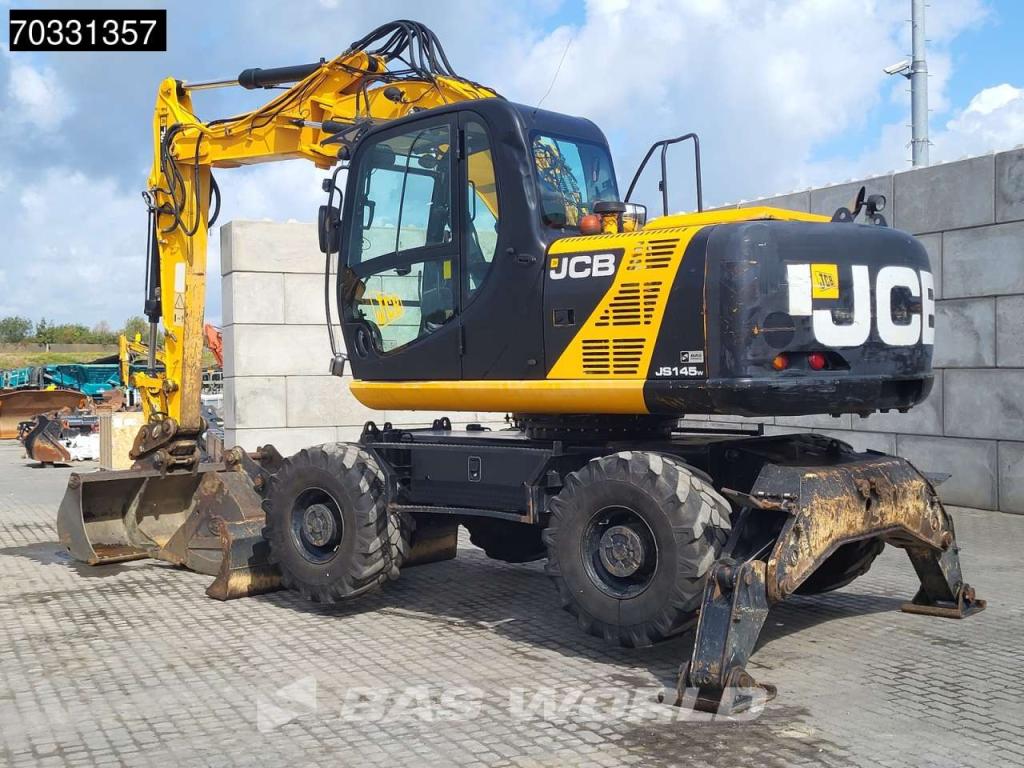 JCB JS145 W Photo 2