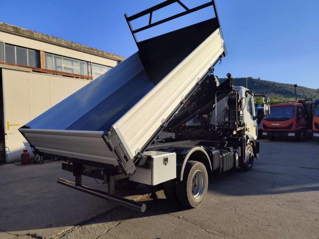 Iveco EUROCARGO ML120E25 Photo 20