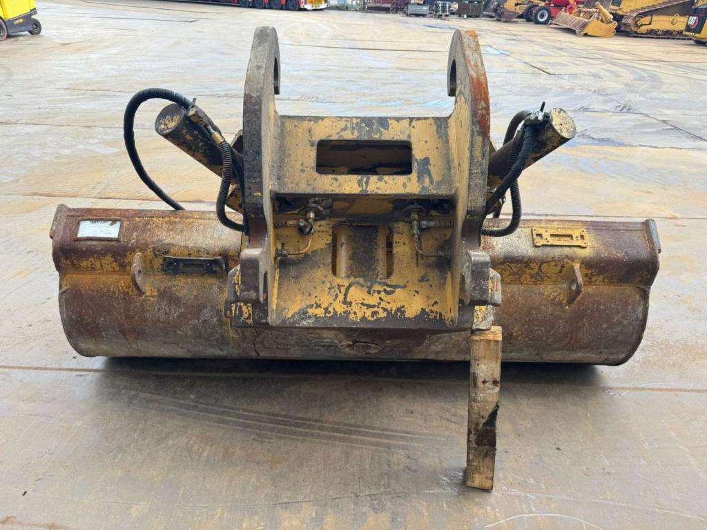 Verachtert NGT-5-35-240 CW45S Tilting Bucket Photo 6