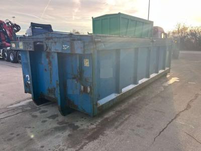 CONTAINER SCARRABILE USATO CON COPERCHIO sold by Aurora Srl