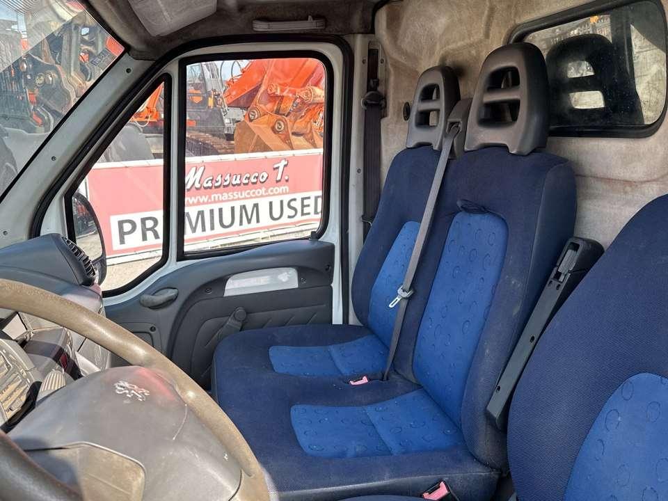 Peugeot Boxer Photo 12