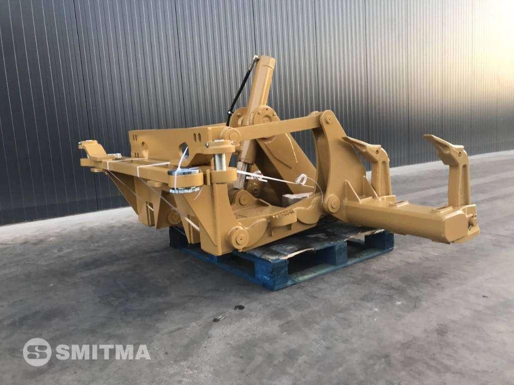 Caterpillar 140M Photo 5